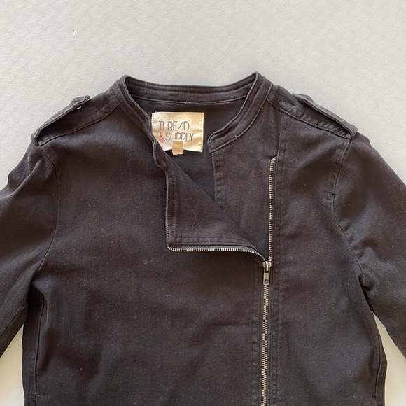 Women’s jacket - Picture 6 of 10